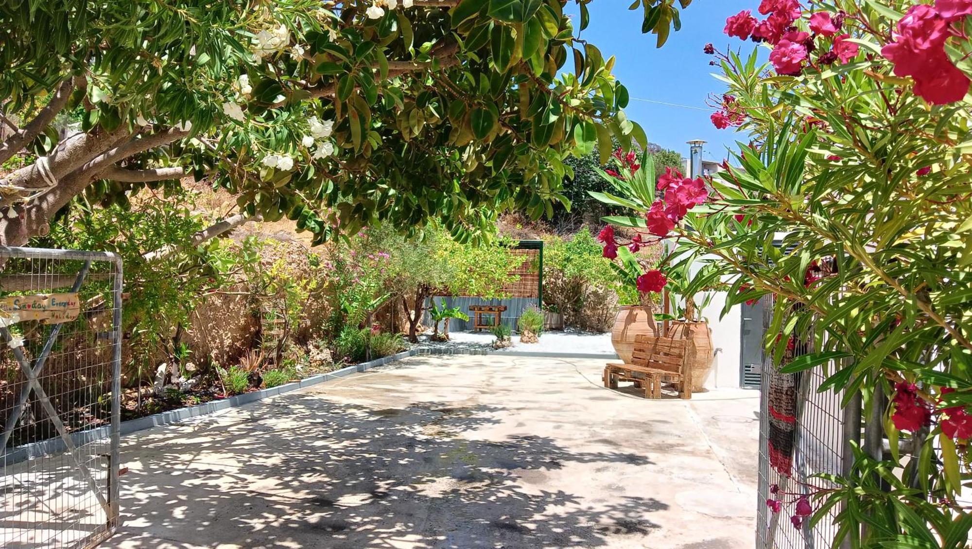 Sun Day Villa Achlia 外观 照片